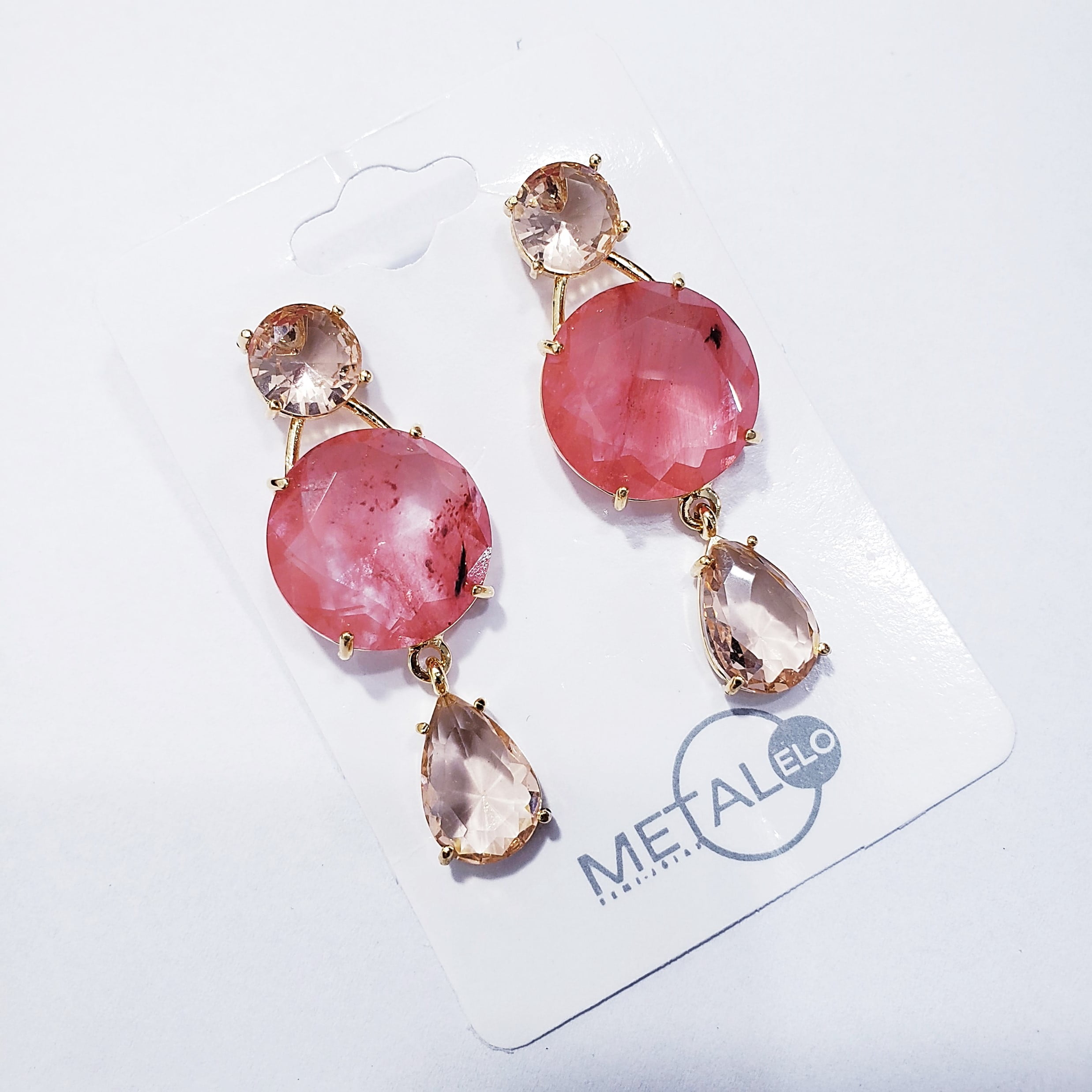Brinco longo com cristais cherry 2- banhado a ouro  