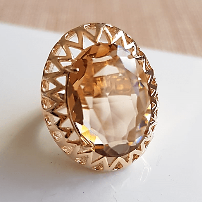 Anel cristal champanhe oval 20x15mm - modelo Mariah