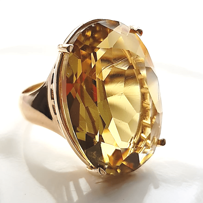 Anel cristal green gold oval 25x18mm - Modelo Dama     