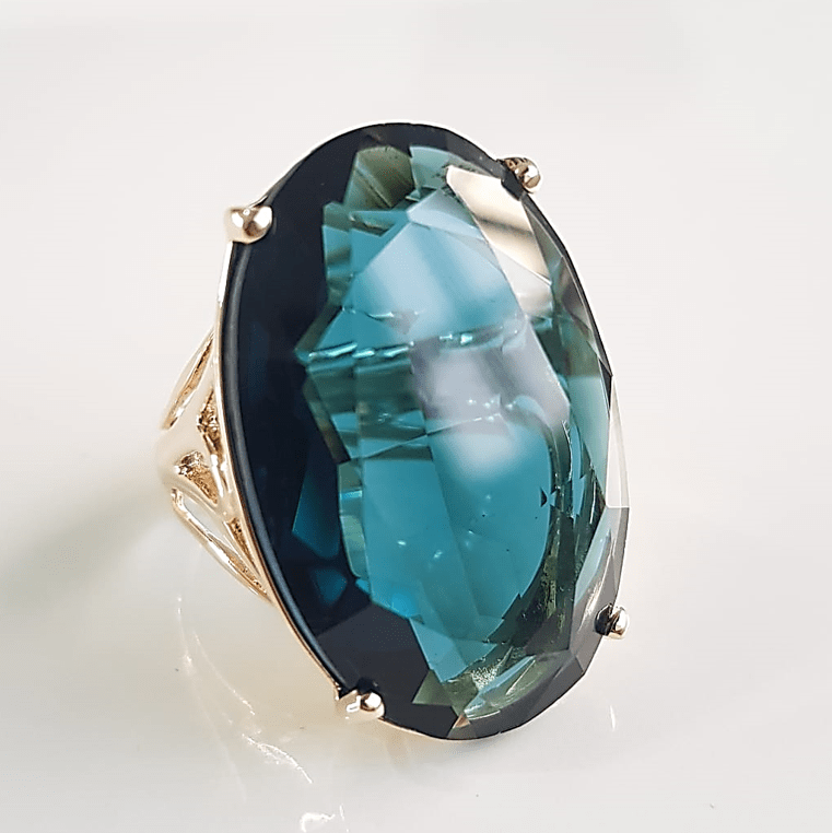 Anel cristal azul indicolita oval 30x20mm - modelo Greta  