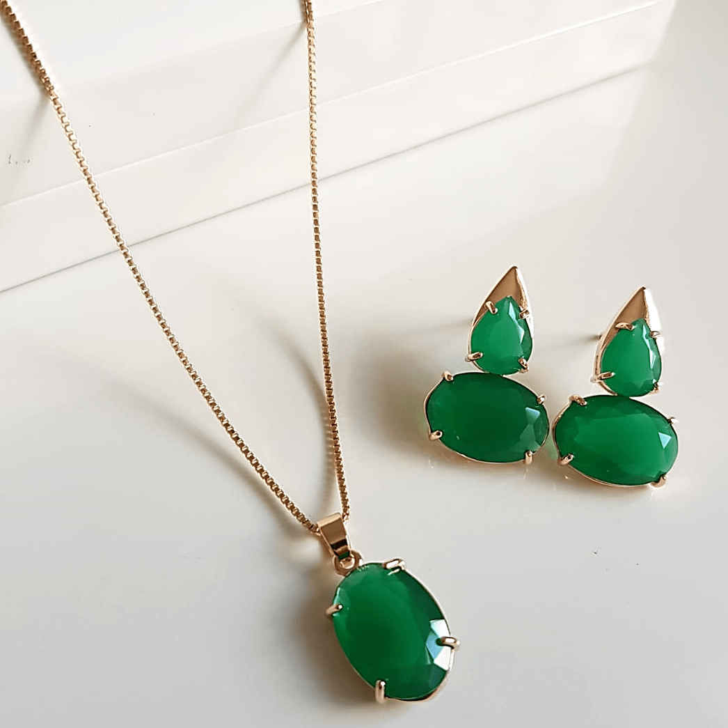 Conjunto Daily fashion - com cristais verde esmeralda