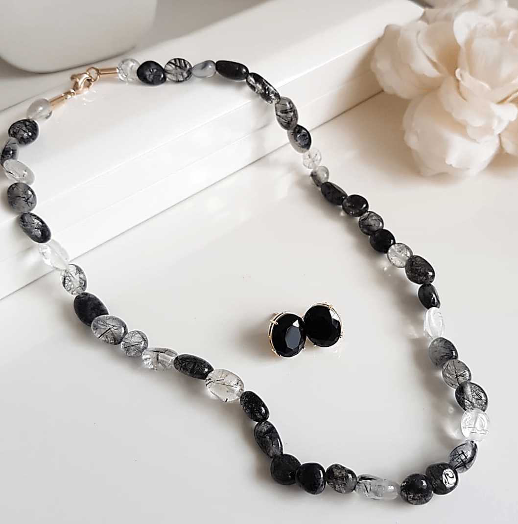 Conjunto Lady - colar e brinco de quartzo grafite rutilado e cristal preto ônix