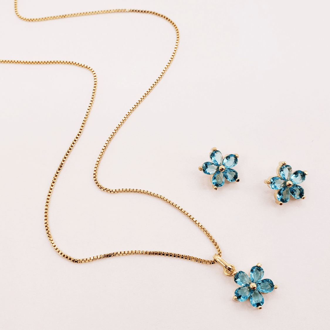 *Conjunto colar + brinco com azul aquamarine - banhado a ouro   