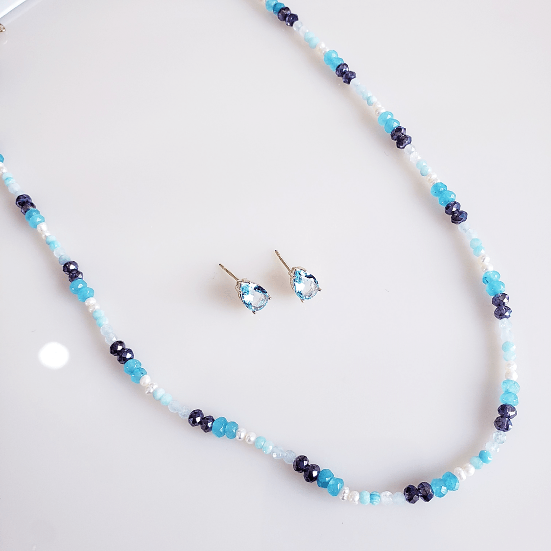 #Conjunto colar + brinco com cristais e pérola  - banhado a ouro