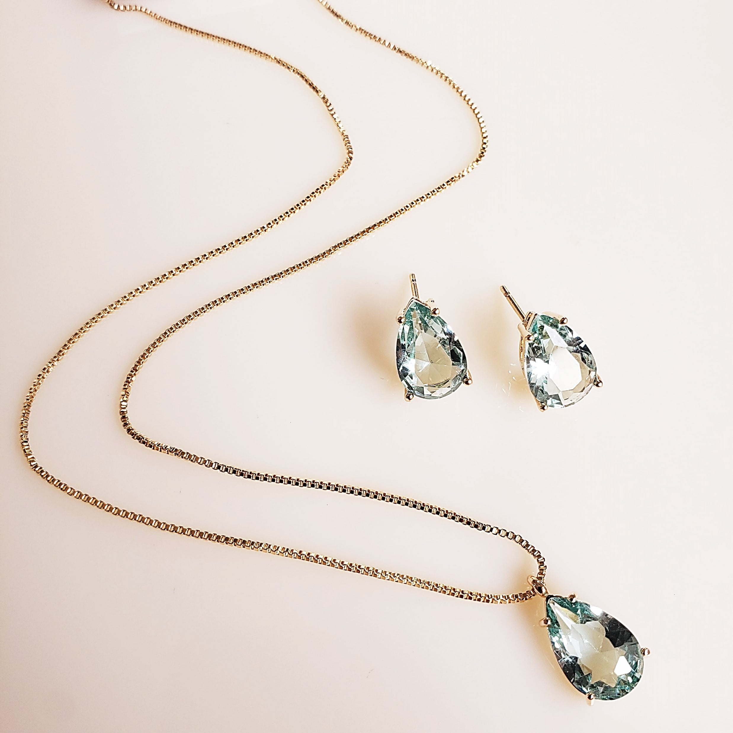 #Conjunto colar + brinco com cristais verde aqua - banhado  ouro   