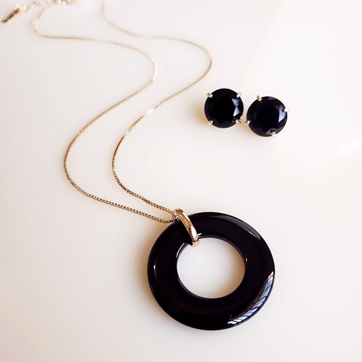 #Conjunto colar e brinco Ágata preta e cristal preto ônix - banhado a ouro