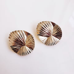#Brinco dourado oval- banhado a ouro 