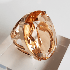 Anel cristal pêssego morganita oval 25x18mm - modelo 4 aros - numeração pequena- modelo Blenda