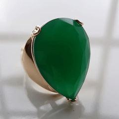 Anel cristal verde esmeralda formato gota 25x18 mm - modelo Energy