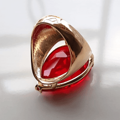 Anel cristal vermelho rubi formato gota 25x18mm - modelo Energy