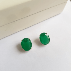 Brinco botão cristal verde esmeralda-oval 10x8mm