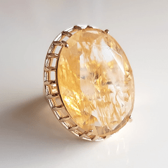 Anel cristal rutilo oval 25x18mm , com bordas vazadas 