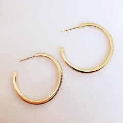 #Brinco argola dourada com zircônias - banhado a ouro