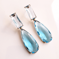 Brinco Aurora - de cristais azul aquamarine - banhado a ouro 