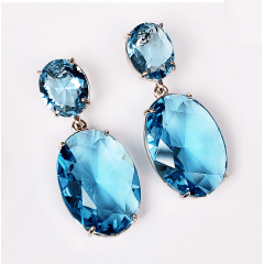 1-Brinco Classic de cristais azul aquamarine - banhado a ouro  