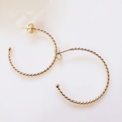 #Brinco de argola trançada - banhado a ouro