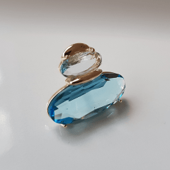 Brinco de cristais azul quamarine - banhado a ouro
