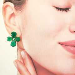 1- Brinco de cristais verde esmeralda- modelo Isabel  