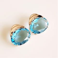Brinco de cristal azul aquamarine - banhado a ouro