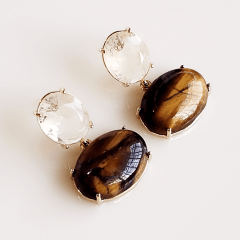 Brinco de pedras natural olho de Tigre com cristal rutilo - banhado a ouro 