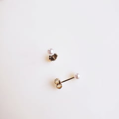#Brinco pérola botão - shell  2mm  - 