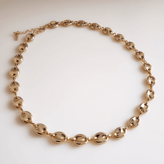  Colar de corrente elos Gucci - banhado a ouro  