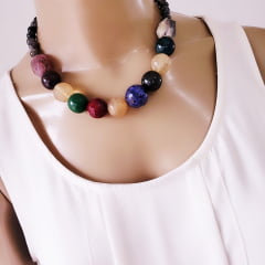 #Colar com pedras naturais 1- banhado a ouro 