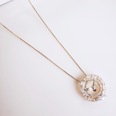 #Colar com pingente o espírito santo zircônias - banhado a ouro 