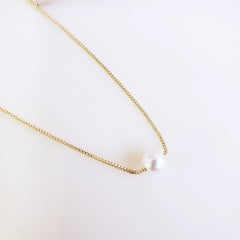 #Colar curto de corrente pérola central - 45 cm  - banhado a ouro