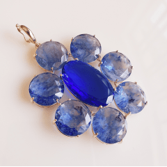 1-Maxi pingente Della Flora de cristais azul rutilado e azul safira- banhado a ouro