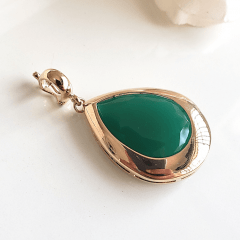 Pingente de gota cristal cor verde esmeralda