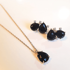 #Conjunto Daily - pedra cristal preto ônix e zircônias - colar curto e brinco -1