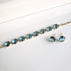 Conjunto de cristais azul aquamarine - pulseira Priscila + brinco  - banhada a ouro    