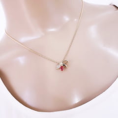 *Conjunto colar + brinco com cristais rosa turmalina e zircônias (flor)- banhado a ouro 