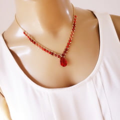 Conjunto colar + brinco com cristais vermelho rubi - banhado a ouro