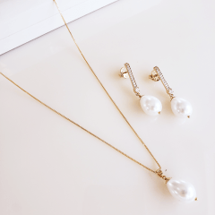 #Conjunto colar + brinco com pérola shell e zircônias 1 - banhado a ouro