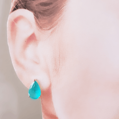 *Conjunto colar + brinco verde fusion - banhado a ouro     