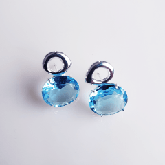 *Brinco com cristal azul aquamarine 3- banhado a prata  